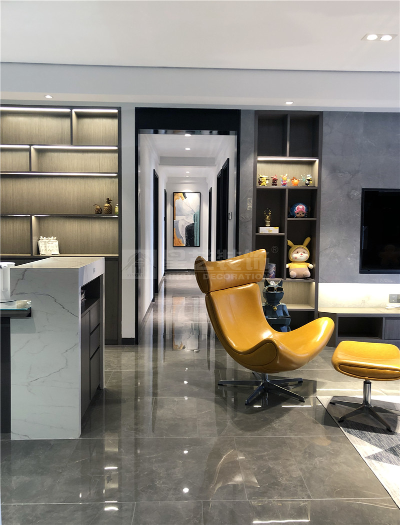 金源一品 165平過(guò)道裝修實(shí)景圖