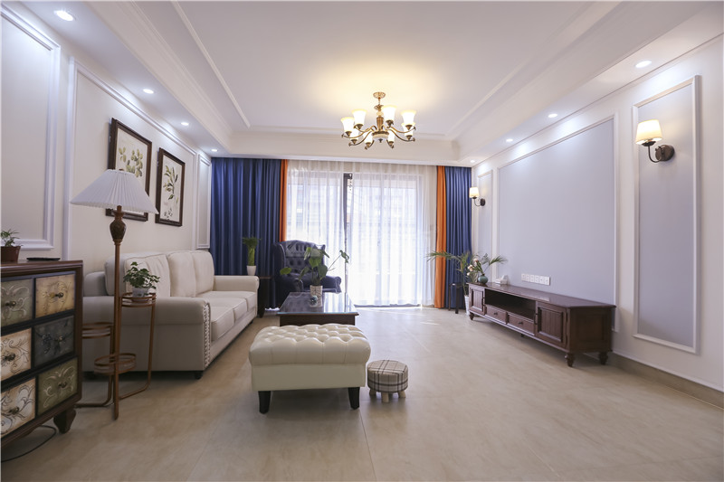 第四人民醫(yī)院單位房140平客廳裝修實(shí)景圖