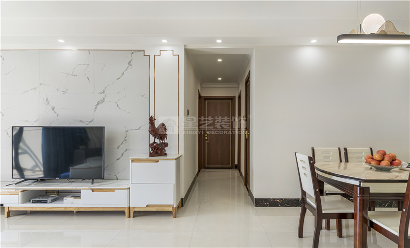 金灣花城113平過(guò)道裝修實(shí)景圖