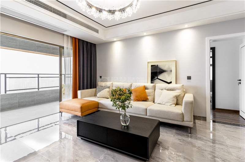 霖峰壹號142平客廳裝修實(shí)景圖