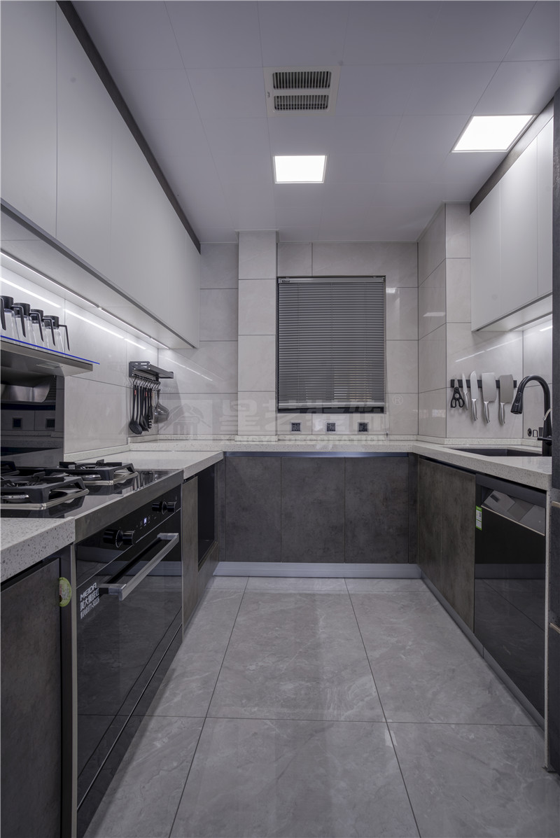 單位房140平廚房裝修實景圖