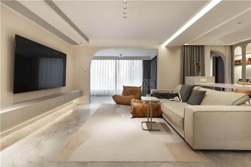 萬象華府140平客廳裝修實(shí)景圖