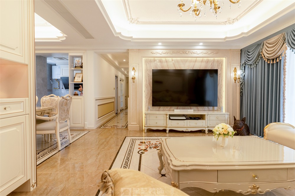 盛科城120平法式裝修客廳實景