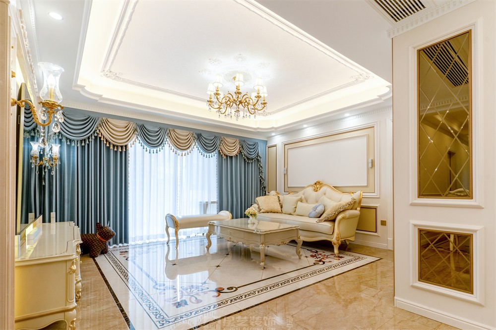盛科城120平法式裝修客廳實景