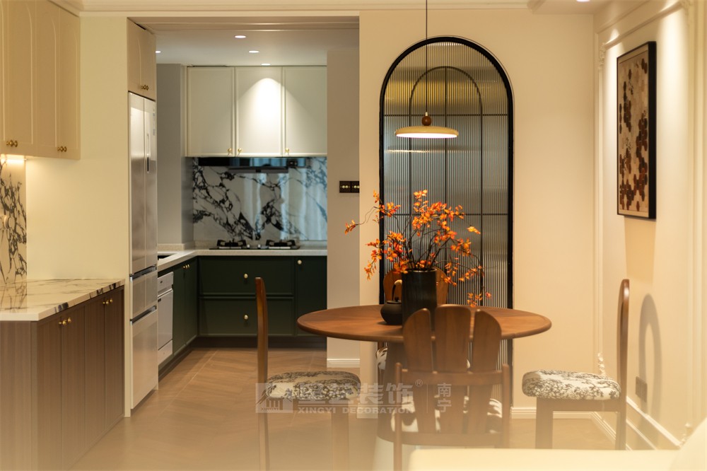 星海銀沙100平中古風餐廳裝修實景