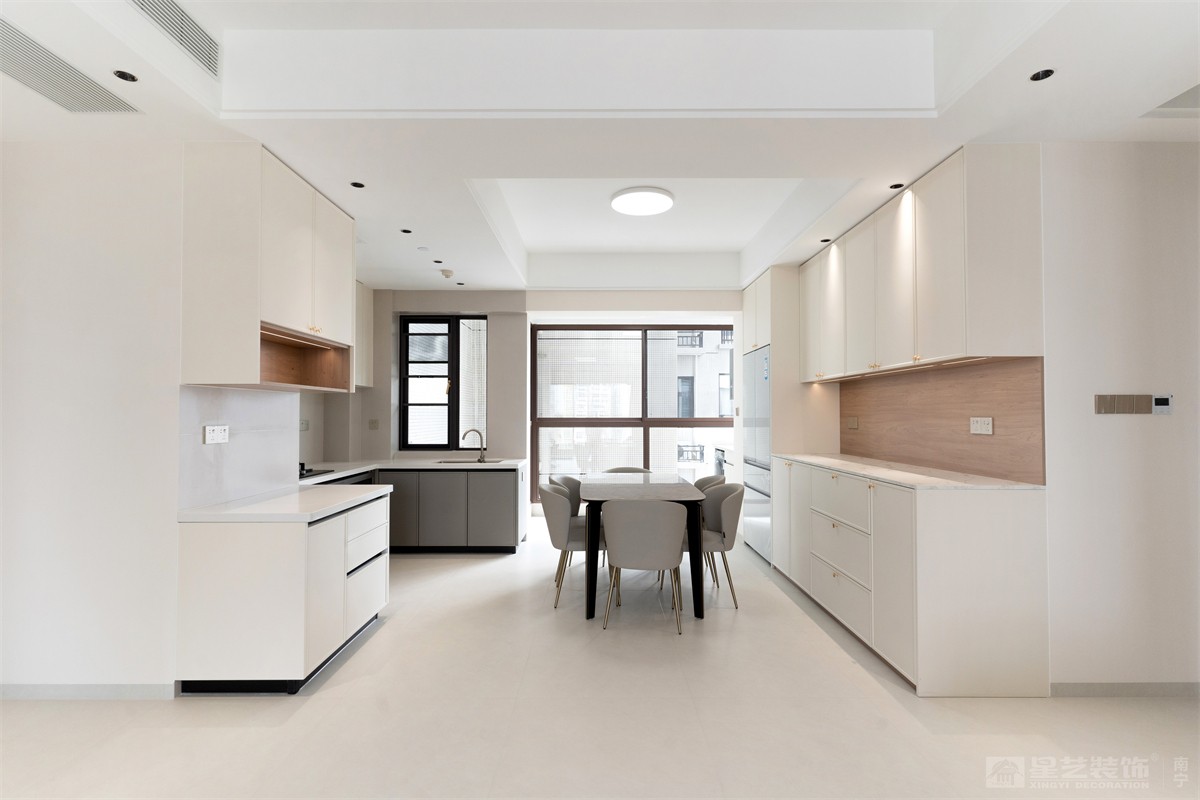 盛科城152平奶油風餐廳裝修完工實景圖